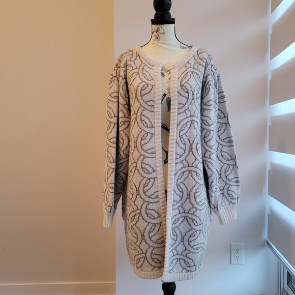 ๐ SOLD ๐ Marella Thick Oversized Sweater - Picture 2 of 8